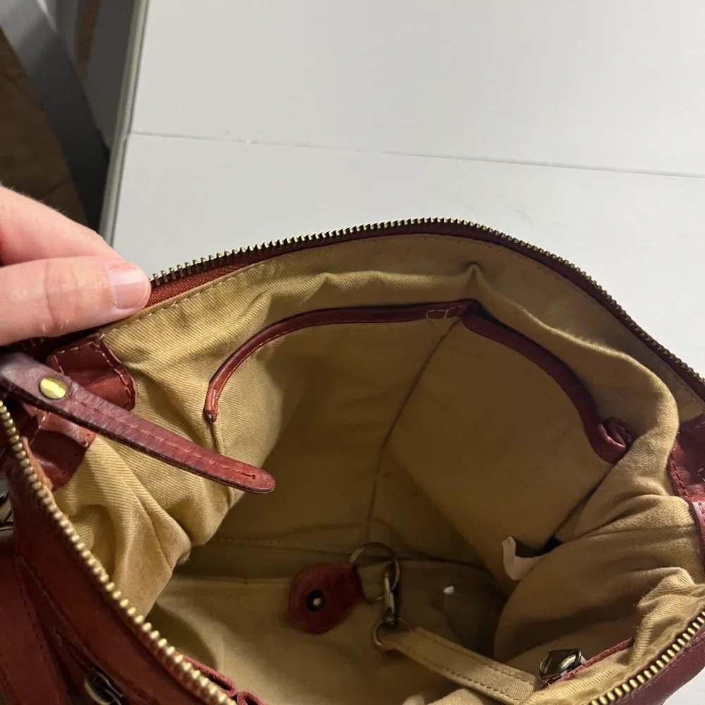 MILO Genuine Leather Canada Woven Leather Crossbody Bag 🤎
